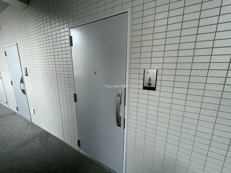 湘南辻堂駅前マンション 玄関