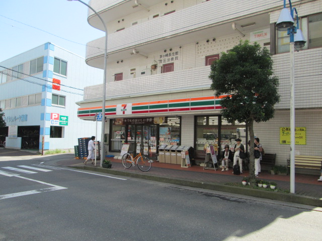 湘南辻堂駅前マンション コンビニ