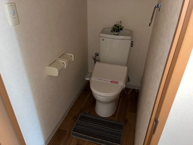 サニーインプレス トイレ