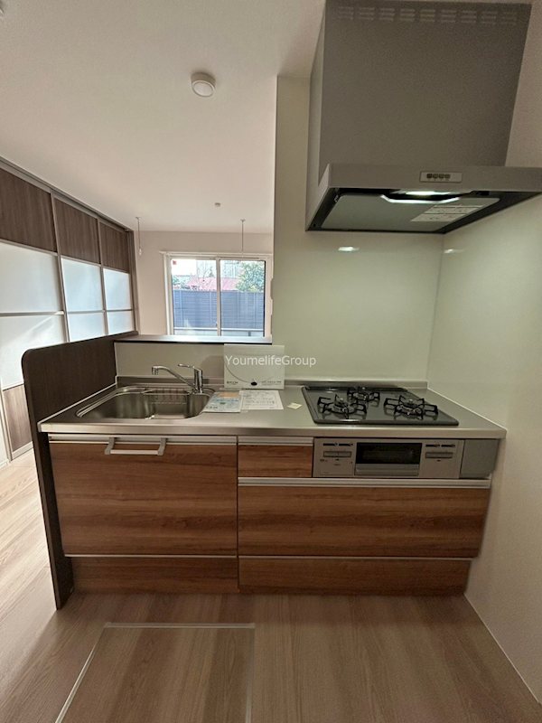 エクラン ウルー湘南N キッチン