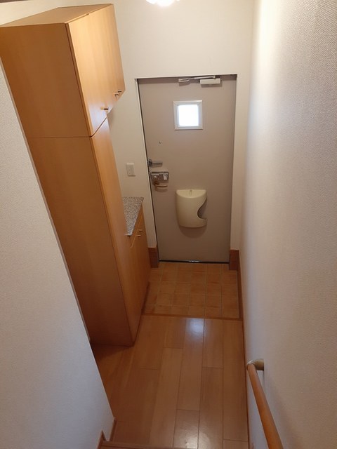ヴィラ・ベルブリーズ 玄関