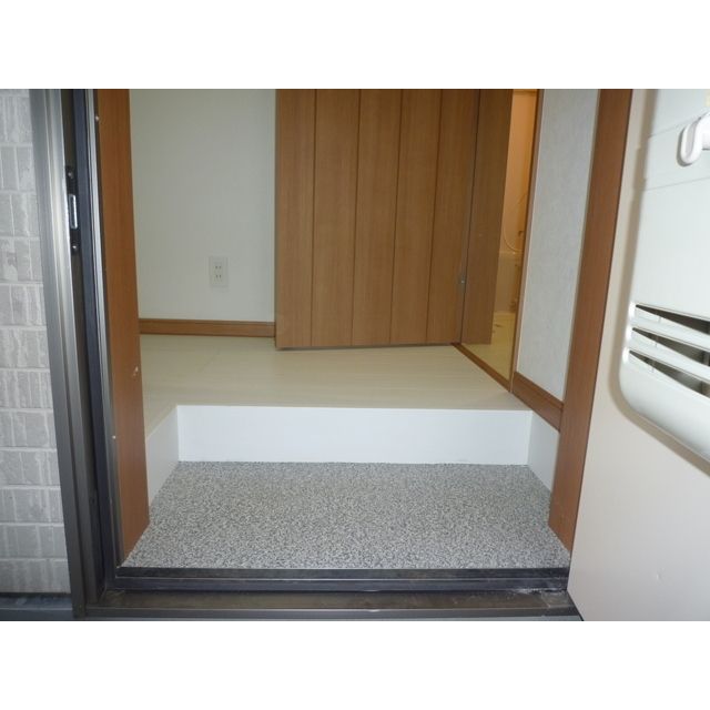 フォルテシア 玄関