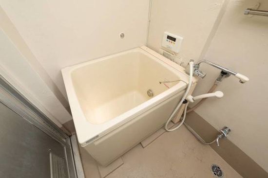 ビレッジハウス鎌倉4号棟 風呂画像