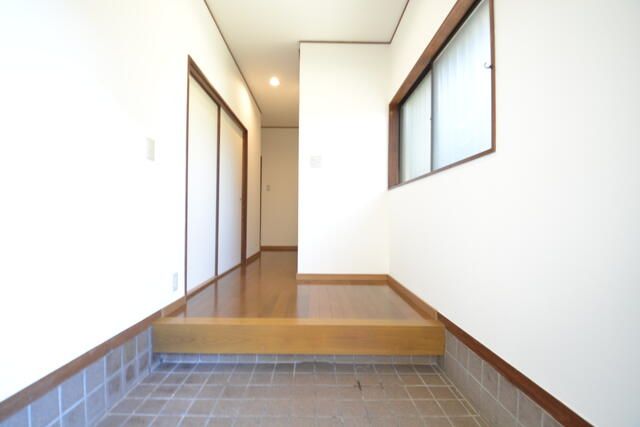 犬山町戸建 玄関