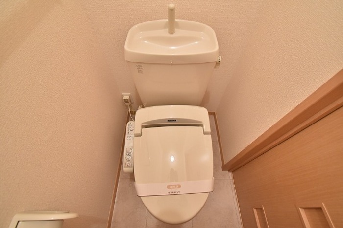 ＧＥＭＩＮＩ　ＯＮＮＡ その他4