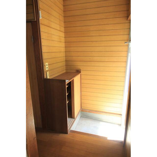 山口貸家 玄関
