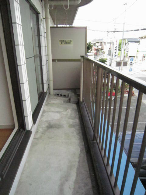 新倉ビル ベランダ