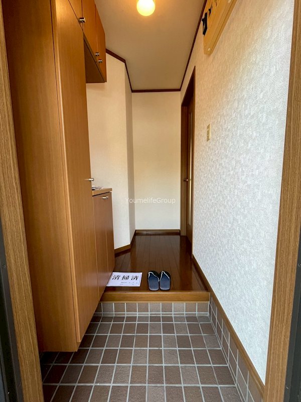 シャトーレ湘南Ⅲ 玄関
