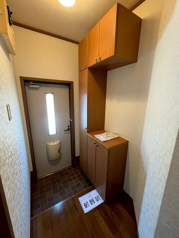 シャトーレ湘南Ⅲ 玄関