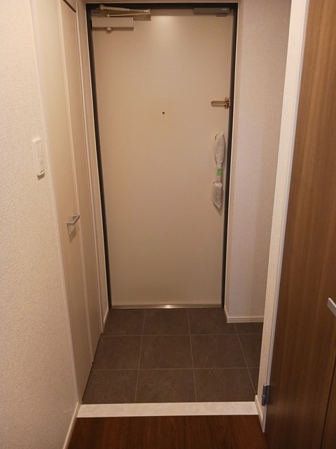ディアコート本厚木 玄関