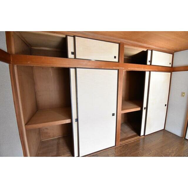 綾瀬市綾西5丁目戸建 収納