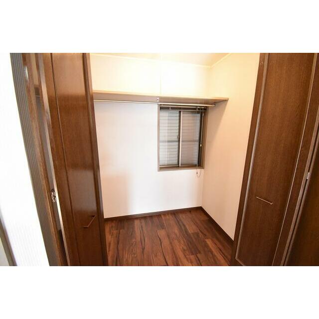 綾瀬市綾西5丁目戸建 収納