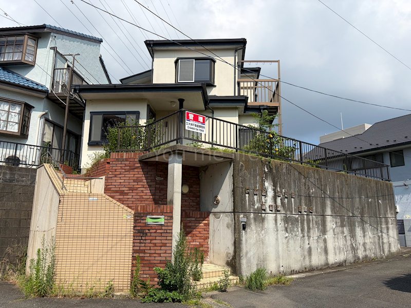 横浜市磯子区栗木３－８－２５　貸家 外観