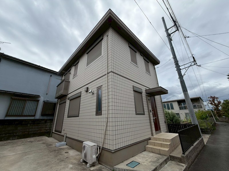 譲原貸家 外観