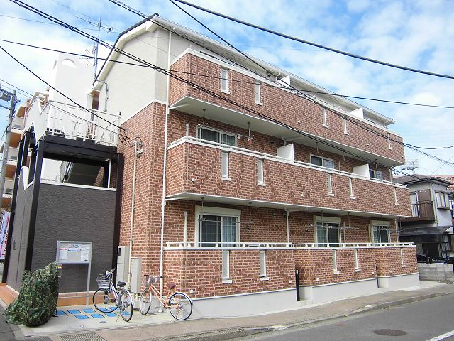 モデルノ・カーサ 201号室 外観