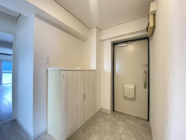ライオンズマンション桜ヶ丘 玄関