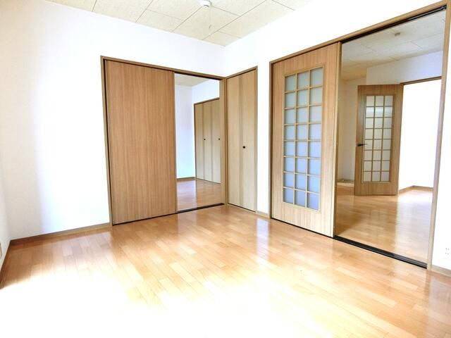 早川ハイツⅡ ベッドルーム