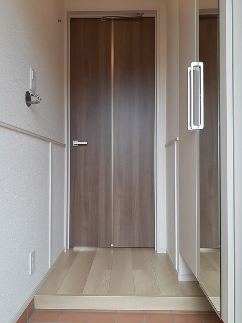 スリービーク吹上 玄関