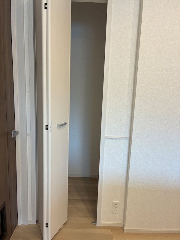 カペラ　コート 収納