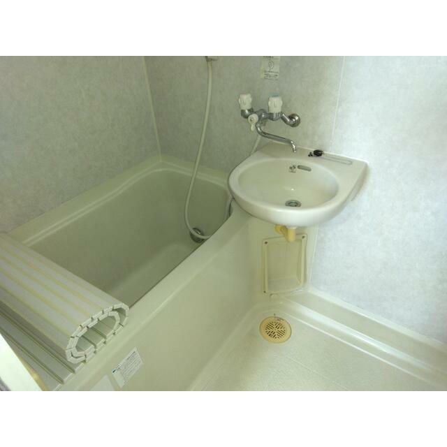 シャンロック愛甲グリーンコート 風呂画像