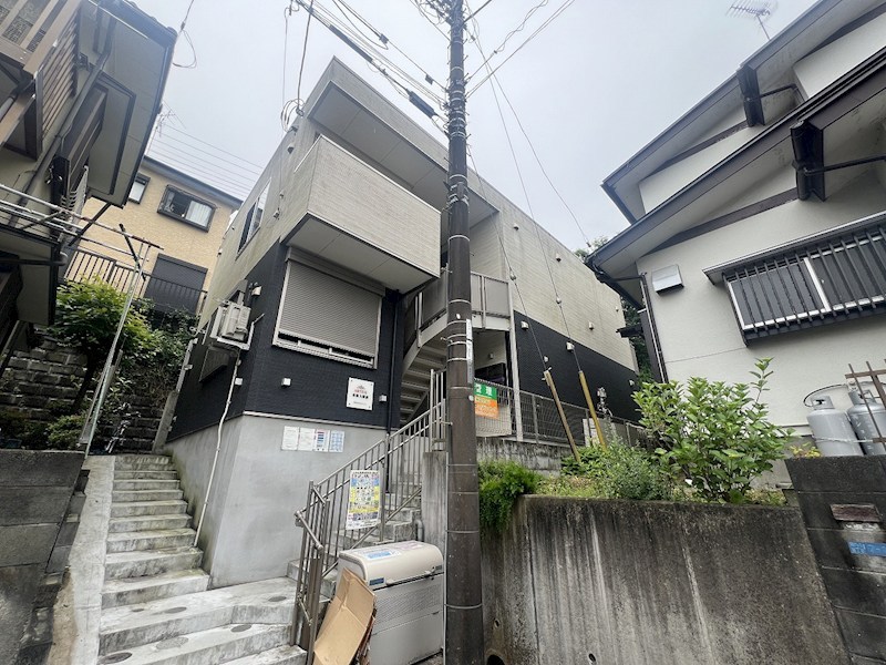 ARTEIE東海大駅前 外観