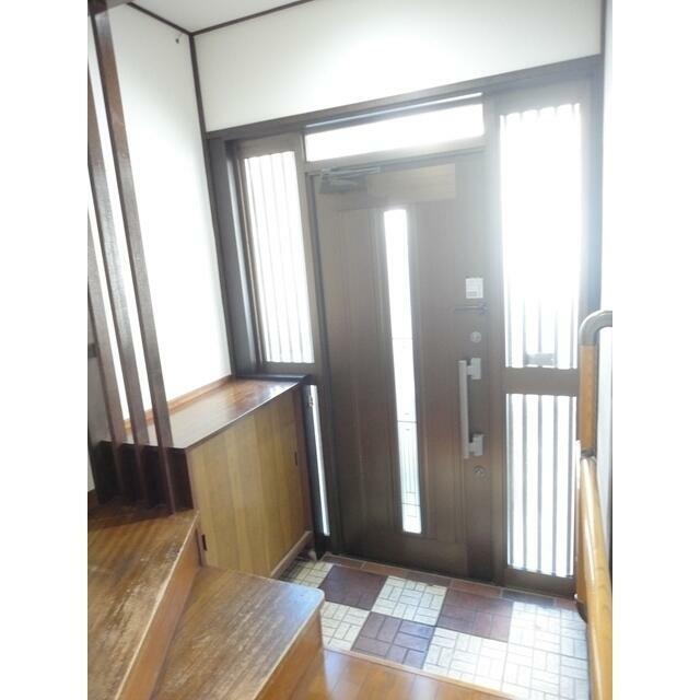 神奈川県座間市相武台２丁目 玄関