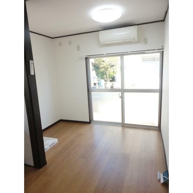 神奈川県座間市相武台２丁目 リビング