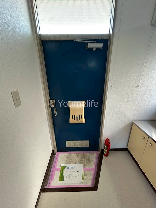 パールハイツ 玄関