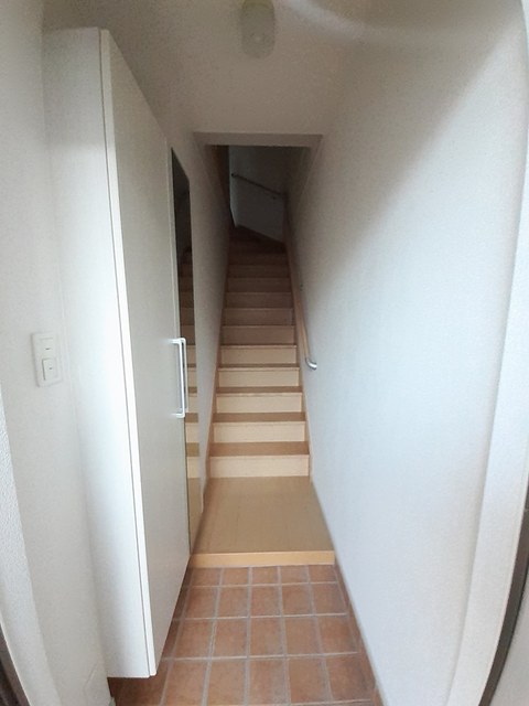 ポラリス 玄関