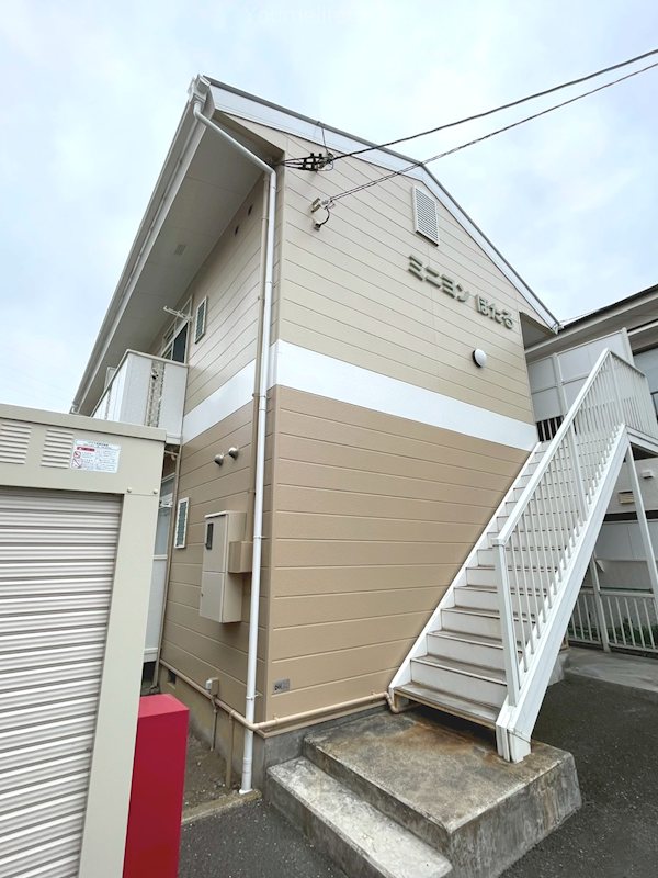 ミニヨンほたる 203号室 外観