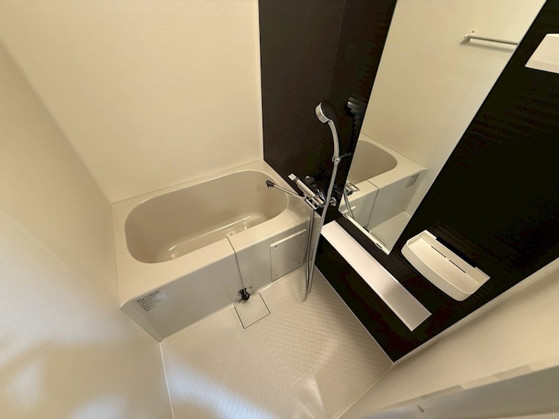 LIME RESIDENCE HIRATSUKA WEST 風呂画像