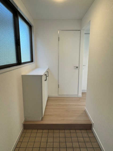 大井ビルマンション 玄関