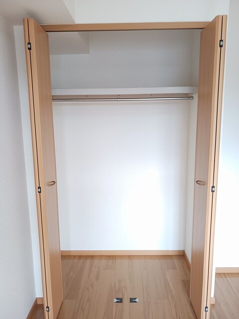 ヴェルグ広貴 その他1