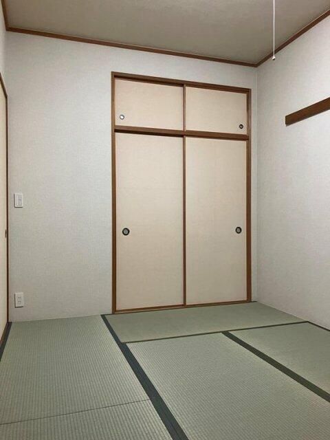ポレスター本厚木  ベッドルーム