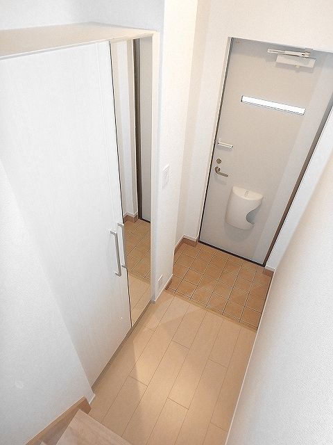 ソレアード　ミキＢ 玄関
