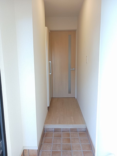 ルネス開成Ｂ 玄関