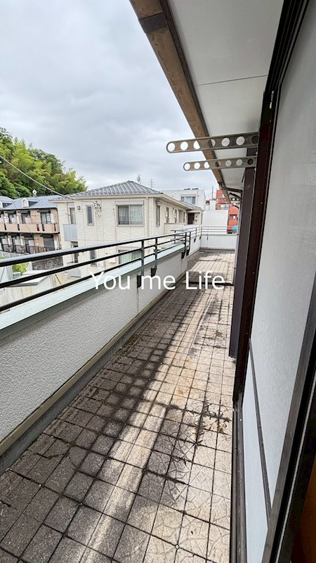 戸塚町貸家 ベランダ