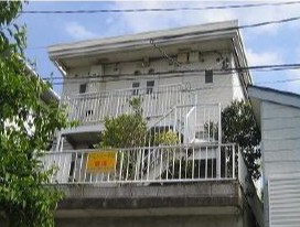 ドミトリー本町 201号室 外観