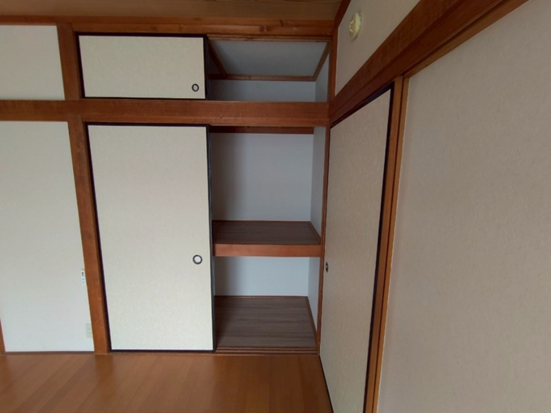 ハイツ青桐 収納