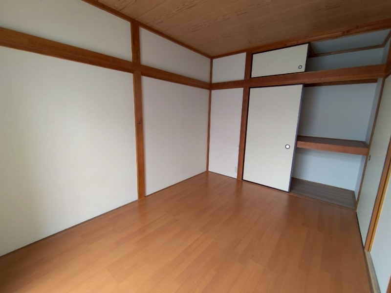 ハイツ青桐 ベッドルーム