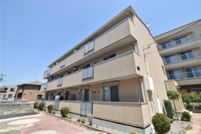Ｋ・ｆｉｎｅｓ　Ａ棟 301号室 外観