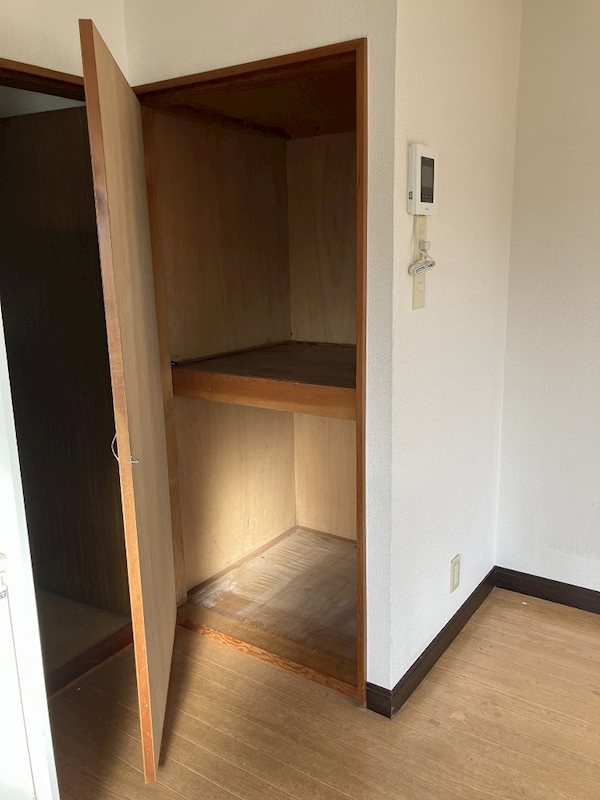 パリス 収納
