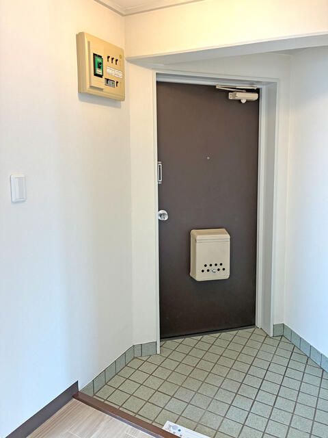 塩川マンション 玄関