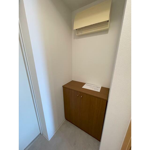 ルミエール香川 玄関