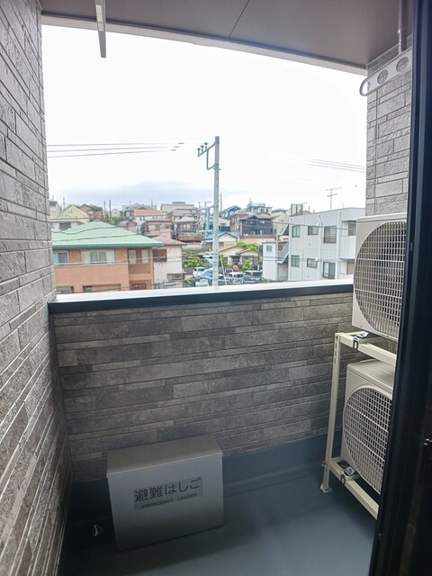 ルリアンラポーズ ベランダ