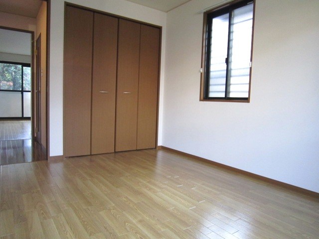 アルファタウン秦野新町　Ｂ ベッドルーム