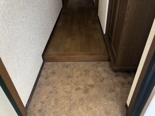 アゼリアコート 玄関