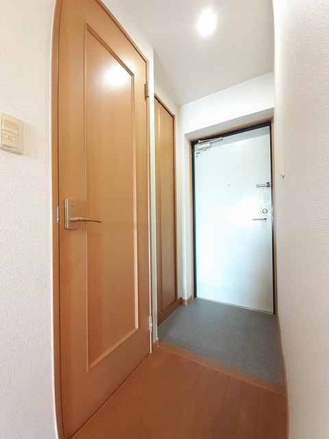アイビーガーデン鵠沼 玄関