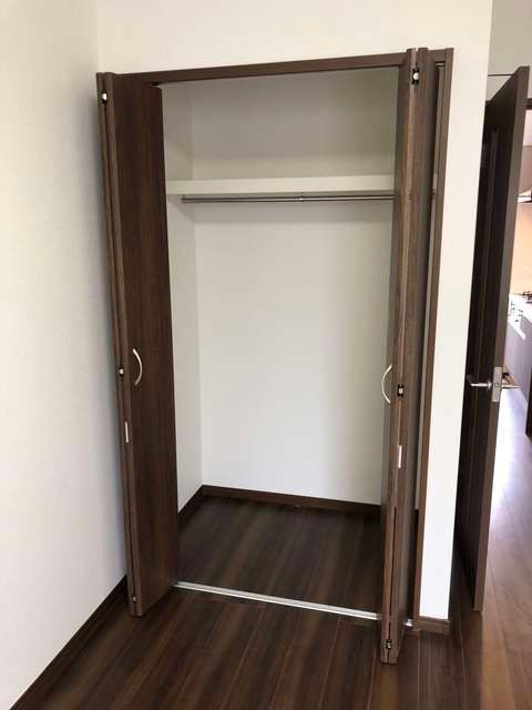 アムール渚 収納