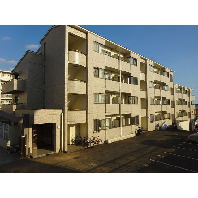 名瀬東ハイツ 302号室 外観